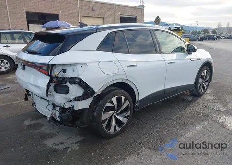 2022 Volkswagen Id.4 Awd Pro S from USA, damaged, VIN WVGUNPE26NP043399